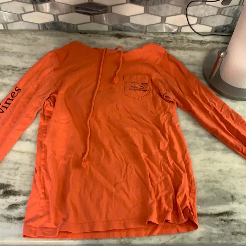 Vineyard vine hoodie